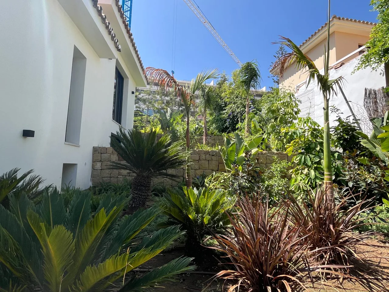 Jardín de Casa en Nueva Andalucía: vista 21 del archivo fotográfico